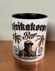 Tasse - schwarz - Afrikakorps Bar Brattendorf